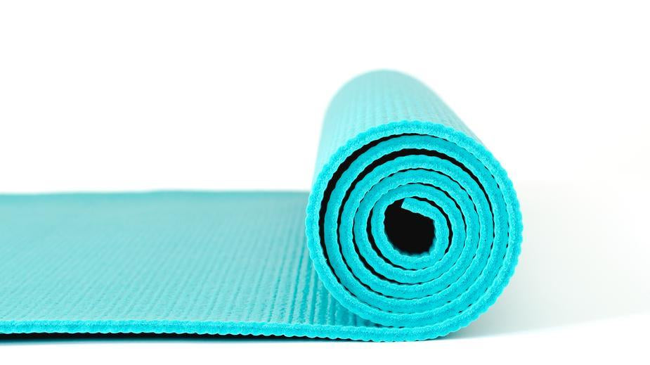 Lion's Breath Yoga Pose + Tips to Keep Your Neck Toned and Youthful