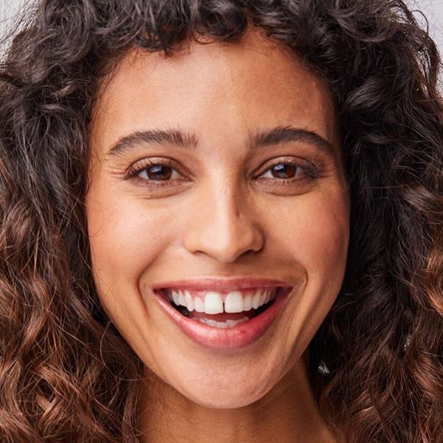 Kari gran Lip Whip Cora Gold